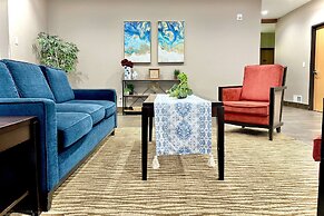 Quality Inn & Suites Wisconsin Dells Downtown - Waterparks Area