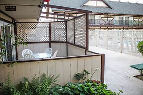 Pea Soup Andersen's Inn