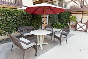 Pea Soup Andersen's Inn