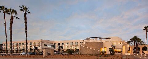 Redondo Beach Hotel, Tapestry Collection by Hilton