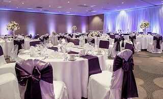 DoubleTree by Hilton St. Louis - Westport