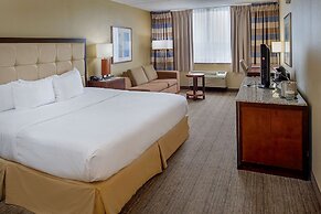 DoubleTree by Hilton St. Louis - Westport