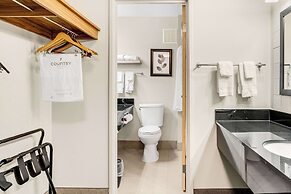 Country Inn & Suites by Radisson, Brookings, SD