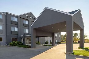 Country Inn & Suites by Radisson, Brookings, SD