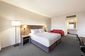 DoubleTree by Hilton Alice Springs