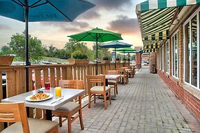 Travelodge by Wyndham Sudbury