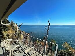 The Cliff Dweller on Lake Superior