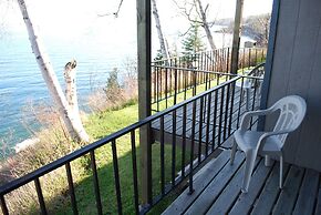 The Cliff Dweller on Lake Superior