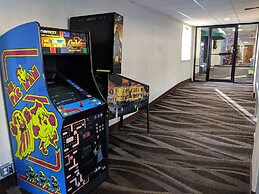 Days Inn by Wyndham Liberty