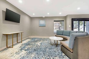Best Western Carlsbad by the Sea