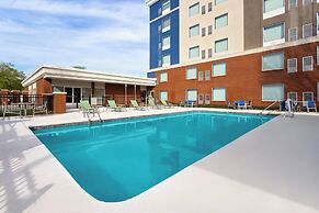 Holiday Inn Express Augusta Downtown by IHG