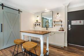 Dry Creek Inn MOD Collection by Sonesta