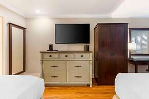 Dry Creek Inn MOD Collection by Sonesta