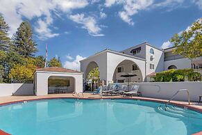 Best Western Dry Creek Inn