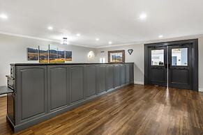 Dry Creek Inn MOD Collection by Sonesta