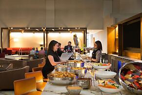 Embassy Suites by Hilton Phoenix Downtown North