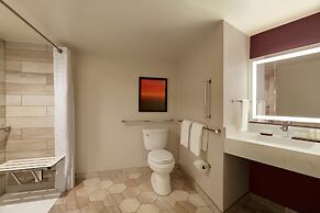 Embassy Suites by Hilton Phoenix Downtown North