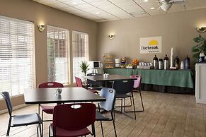 Days Inn by Wyndham Lawton