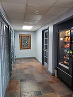 Days Inn by Wyndham Lawton