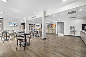 Red Lion Inn & Suites Deschutes River Bend