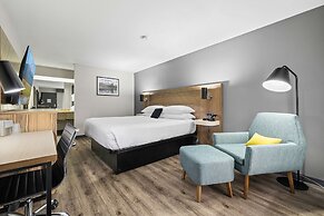 Red Lion Inn & Suites Deschutes River Bend