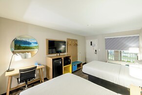 Days Inn & Suites by Wyndham Bossier City/Casino Area