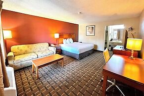 Days Inn & Suites by Wyndham Bossier City
