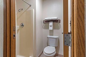 Econo Lodge Portland Airport