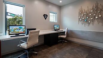 Best Western Plus Oceanside Inn