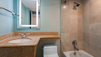 Best Western Plus Oceanside Inn