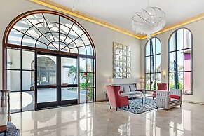Best Western Plus Newport Mesa Inn