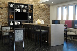 Holiday Inn Express Hickory-Hickory Mart by IHG