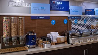 Holiday Inn Express Hickory-Hickory Mart by IHG