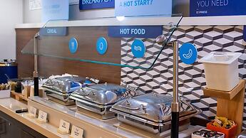 Holiday Inn Express Hickory-Hickory Mart by IHG