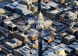 Comfort Inn & Suites Madison - Airport