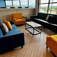 Comfort Inn & Suites Madison - Airport