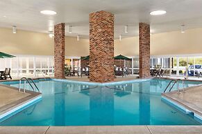 Country Inn & Suites by Radisson, Woodbury, MN