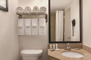 Country Inn & Suites by Radisson, Woodbury, MN