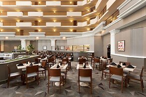 Hilton Chicago/Oak Brook Suites