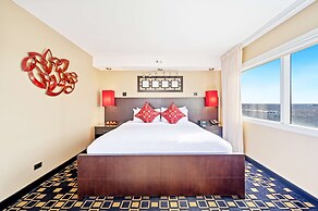 Hilton Chicago/Oak Brook Suites