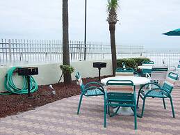 Harbour Beach Oceanfront Resort