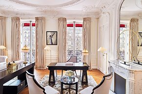 Hôtel Barrière Fouquet's Paris