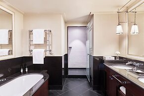 Hôtel Barrière Fouquet's Paris