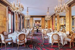 Hôtel Barrière Fouquet's Paris