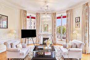 Hôtel Barrière Fouquet's Paris