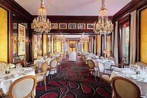Hôtel Barrière Fouquet's Paris