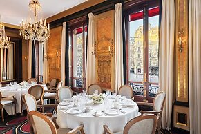 Hôtel Barrière Fouquet's Paris
