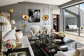 Hôtel Barrière Fouquet's Paris