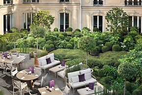 Hôtel Barrière Fouquet's Paris