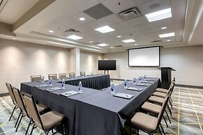 Holiday Inn Hotel & Suites Atlanta Airport-North by IHG